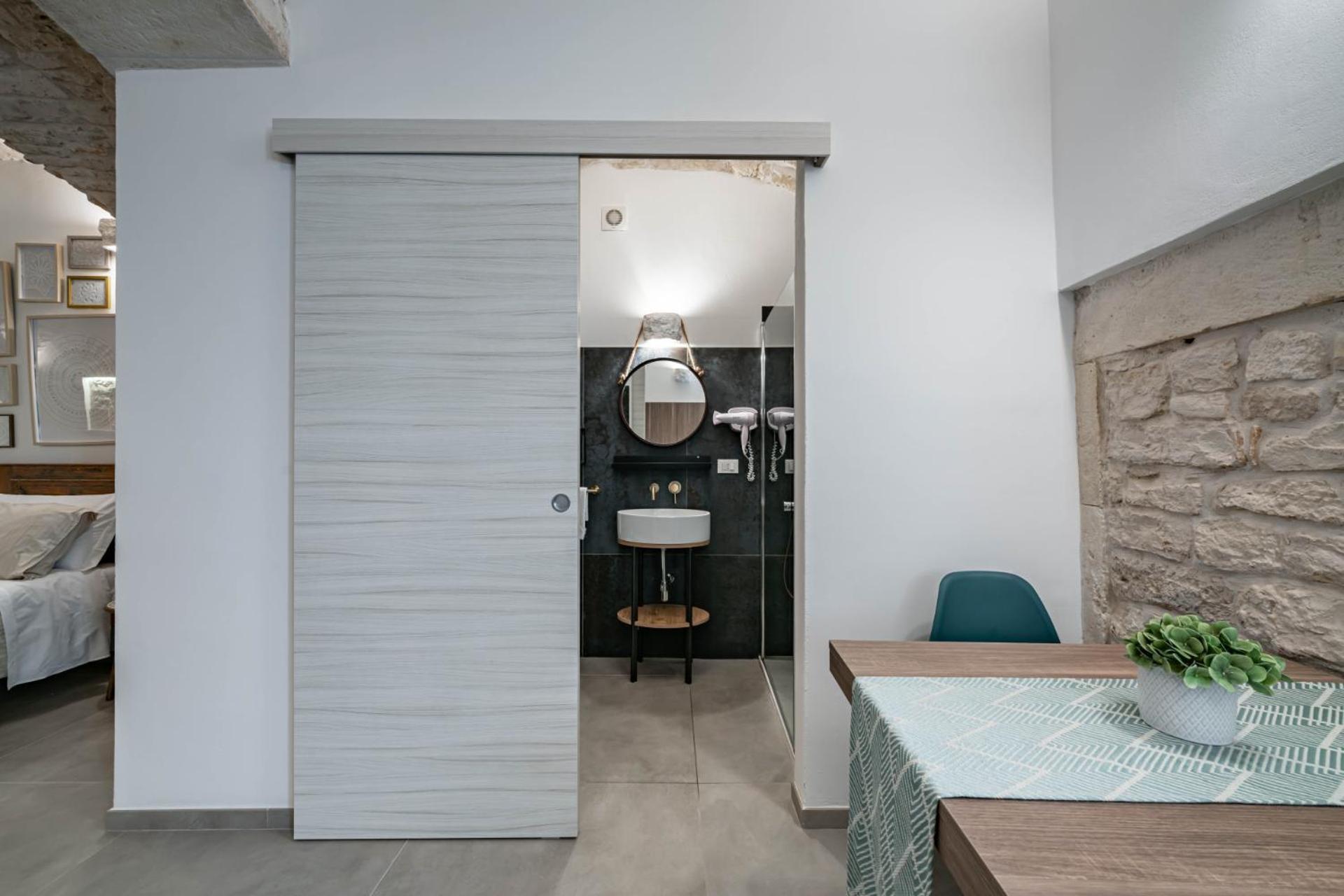 מרטינה פרנקה Gattoni Suite By Rentbeat מראה חיצוני תמונה
